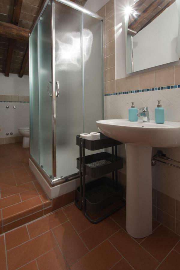 Charme Con Parcheggio Lägenhet Lucca Exteriör bild