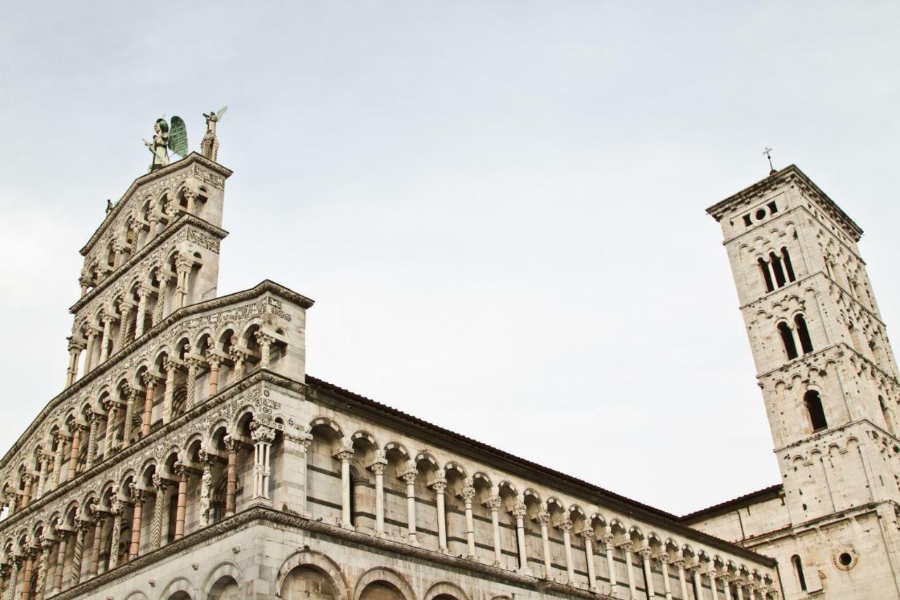 Charme Con Parcheggio Lägenhet Lucca Exteriör bild