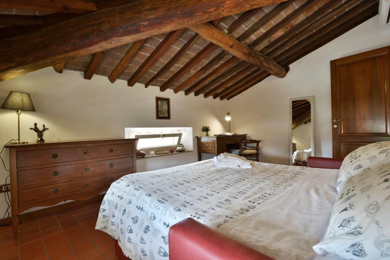 Charme Con Parcheggio Lägenhet Lucca Exteriör bild
